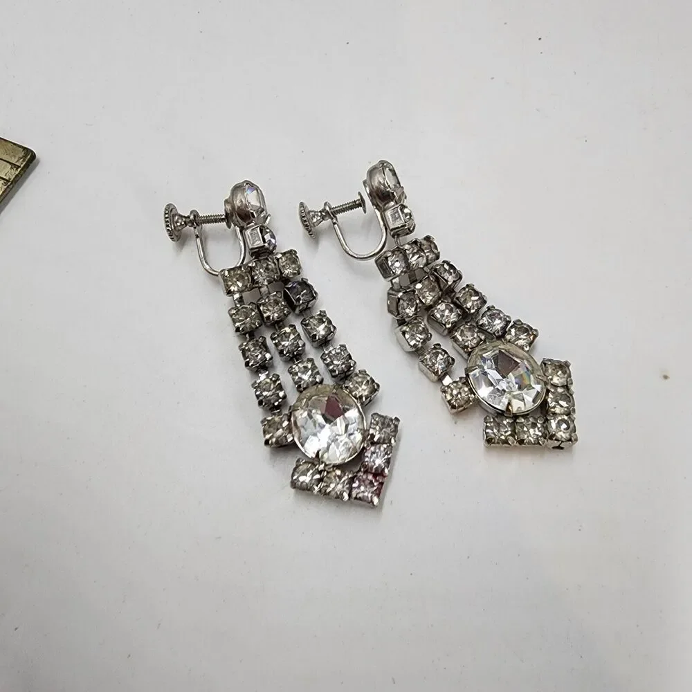 Vintage Clear Rhinestone Long Screw Back Dangle Chandelier Earrings Elegant